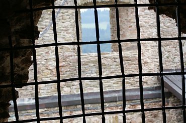 Czorsztyn%2C+zamek+w+Pieninach+nad+Dunajcem. #Czorsztyn