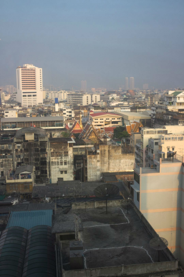 Widok z 8 piętra hotelu Grand China w Bangkoku #azja #podróże #tajlandia #bangkok #GrandChina