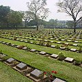 Cmentarz żołnierzy amerykańskich w Kanchanaburi #kwai #birma #muzeum #tajlandia #azja #Kanchanaburi #cmentarz