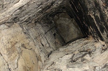 Ruiny zamku w Szczebrzeszynie, widok do komina (od dołu) #Szczebrzeszyn #zamek