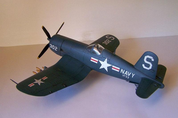 F4U-4B Corsair