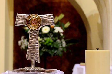 dzisiaj 27.04.2014 przeżywamy uroczystość kanonizacji Jana Pawła II i przy tej okazji w naszym kościele mamy możliwość uczczenia Jego relikwii ... #bukiety #KościółPwDuchaŚwiętegoINMP