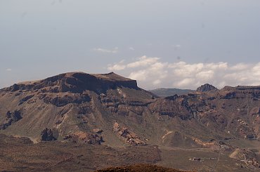 Wulkaniczna wyspa na Atlantyku, pełna kwiatów i zieleni. #Atlantic #Atlantyk #island #ocean #Teneriffe #Teneryfa #volcano #wulkan #wyspa