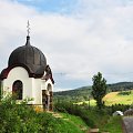 Beskid Niski - Łemkowszczyzna - kaplica przydrożna w Męcinie Wielkiej
