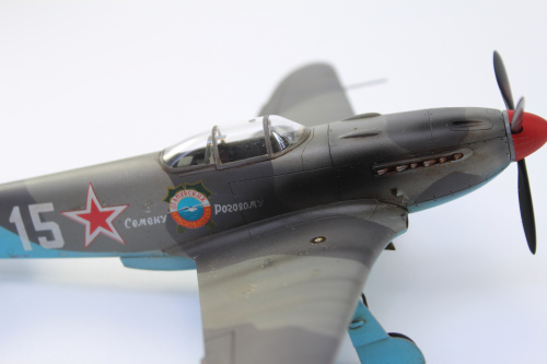 Yak-3 tombie01