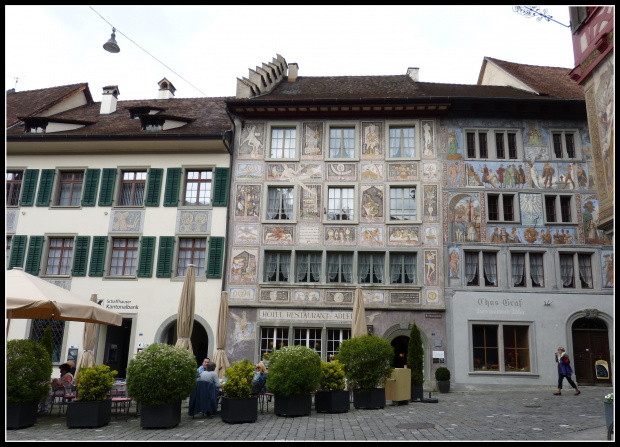 Stein am Rhein-mozna wypic kawe i podziwiac cudowne freski #architektura