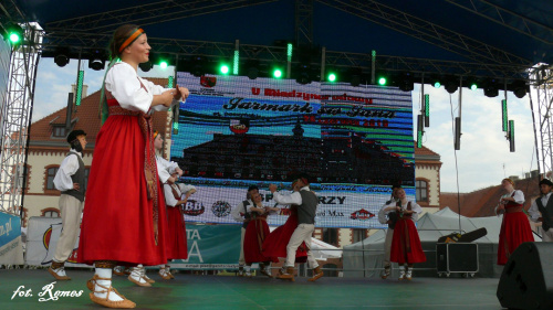 V Międzynarodowy Jarmark św. Jana - 2015- gościł zespoły folklorystyczne z Indii, Łotwy i Słowacji. Lokalni artyści to, Piska Orkiestra Dęta, Zespół Pieśni i Tańca Ziemia Piska, Zespół MY PISZANIE #Pisz