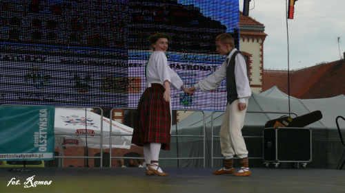 V Międzynarodowy Jarmark św. Jana - 2015- gościł zespoły folklorystyczne z Indii, Łotwy i Słowacji. Lokalni artyści to, Piska Orkiestra Dęta, Zespół Pieśni i Tańca Ziemia Piska, Zespół MY PISZANIE #Pisz